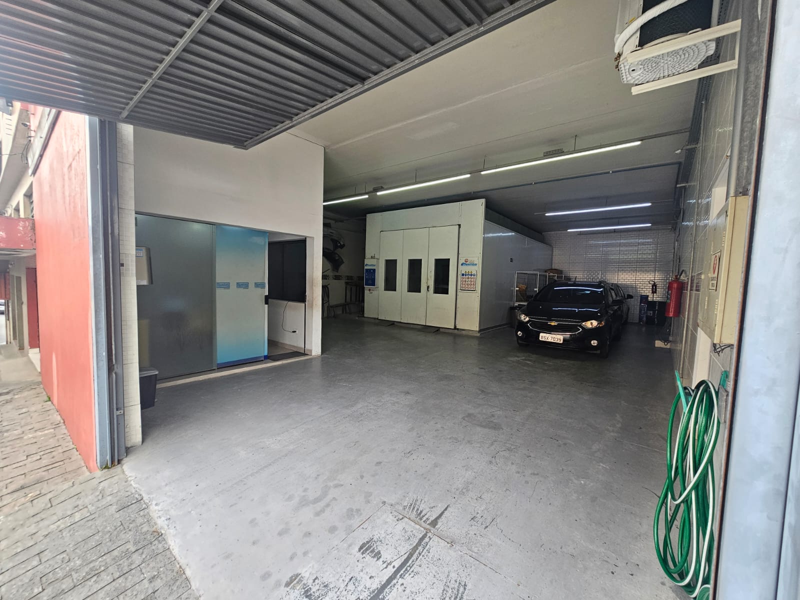 Entrada da oficina